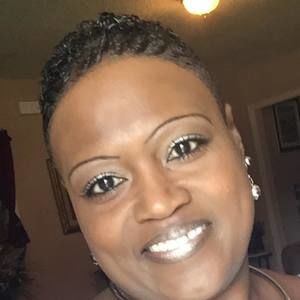 Meet your Posher, Cassandra